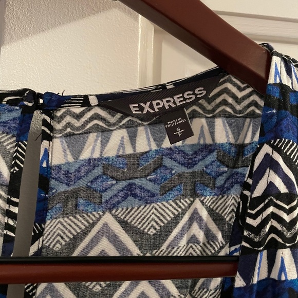 Express Romper - Picture 2 of 4